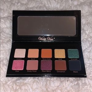 Violet Voss Essentials Eyeshadow Palette